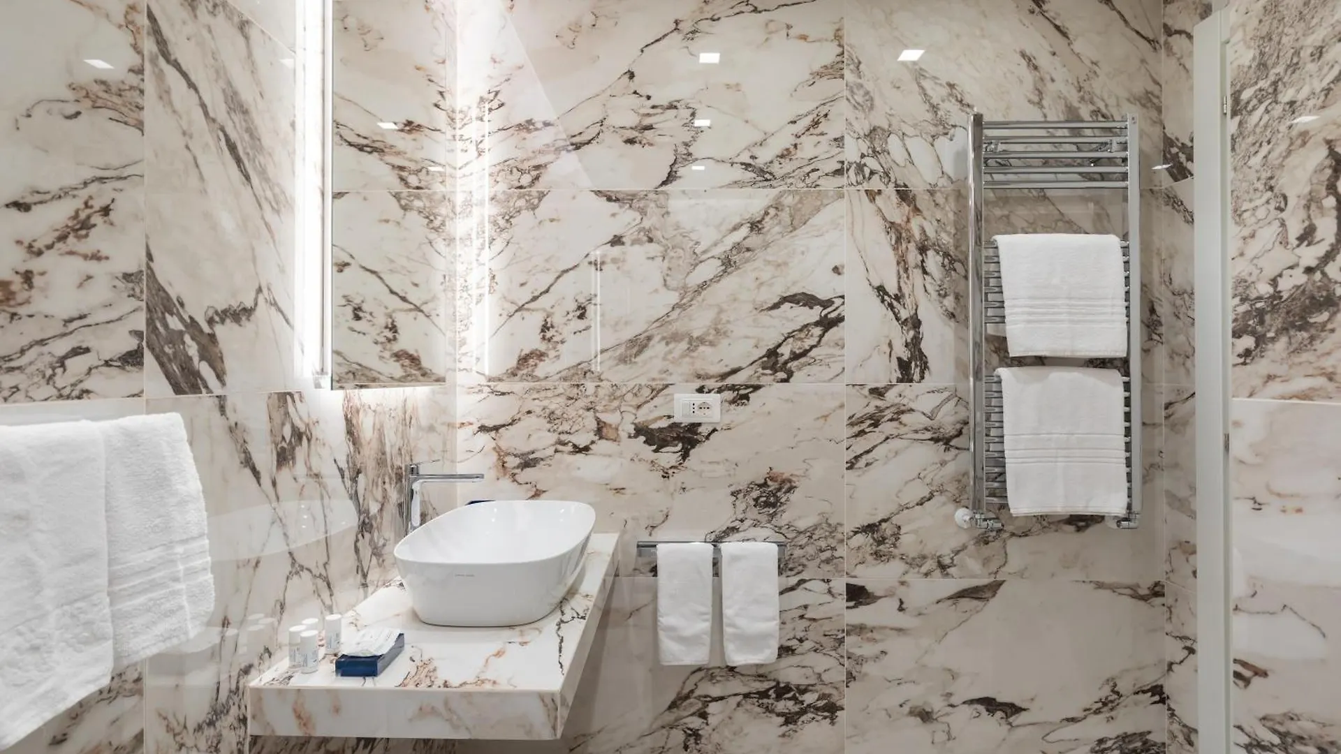 Relais Del Portico Hotel Rome 0*,