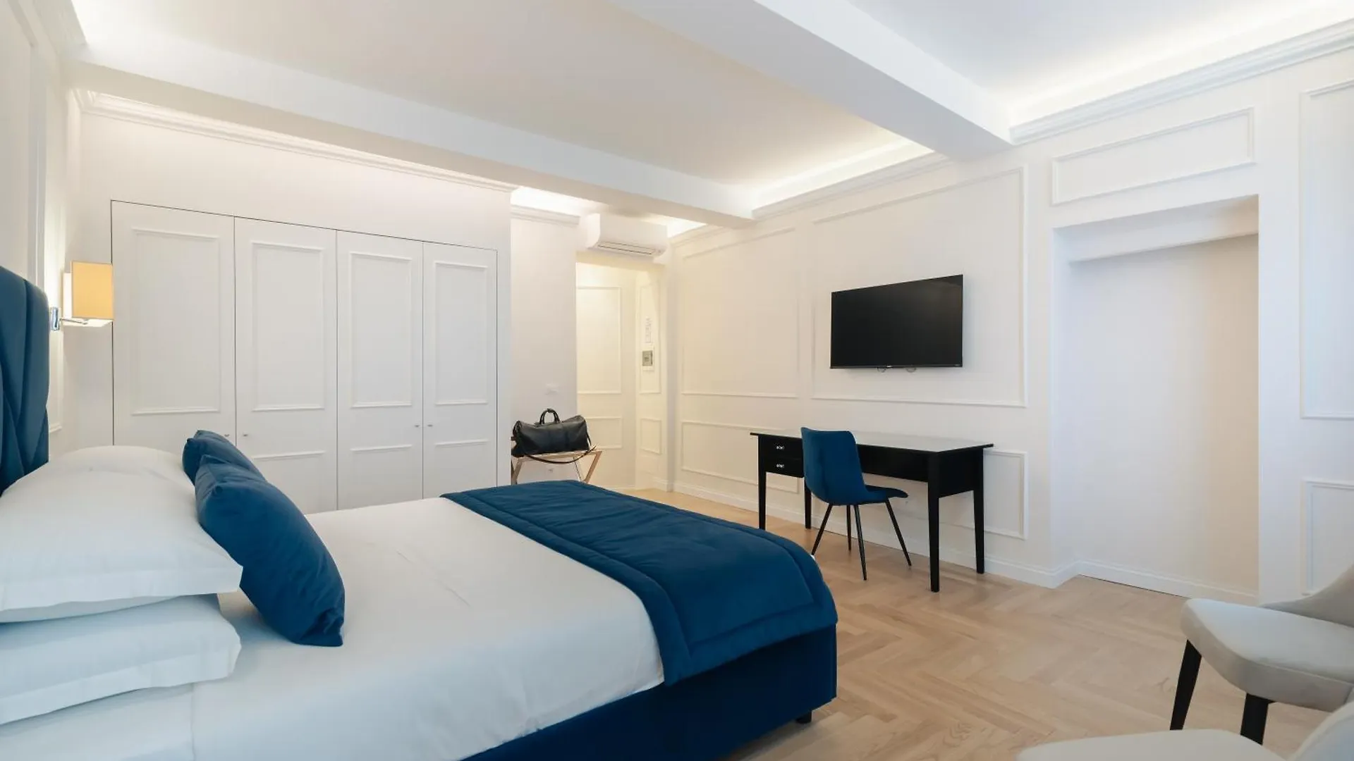 Отель Relais Del Portico Рим